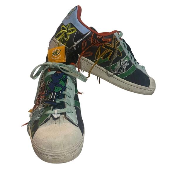 Adidas Superstar x Sean Wotherspoon Earth Day Size 9 - Picture 1 of 8